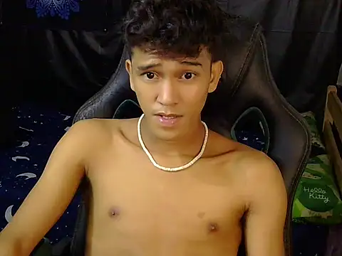 hugekenbigcock Obrolan Langsung XXX