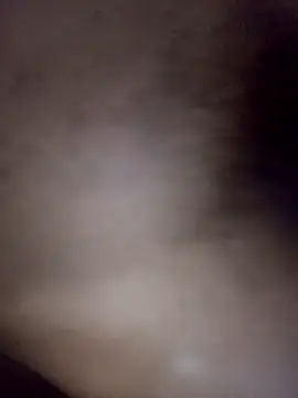 Pertunjukan Kamera Web Luiguitw18