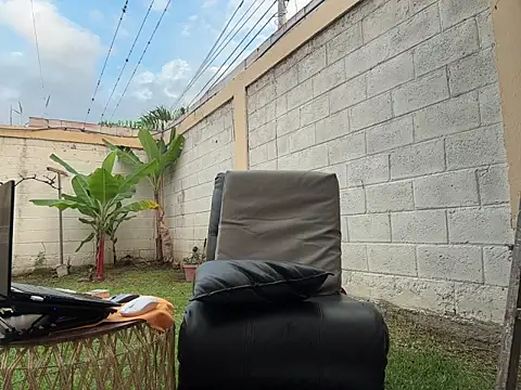 Chat +18 de Neil_and_isaac ao vivo