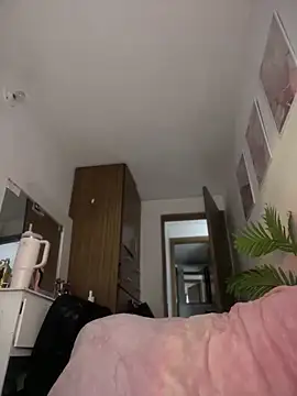 دردشة DulceLenns الجنسية المباشرة