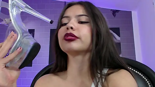 aleesha_cameron02 现场XXX聊天