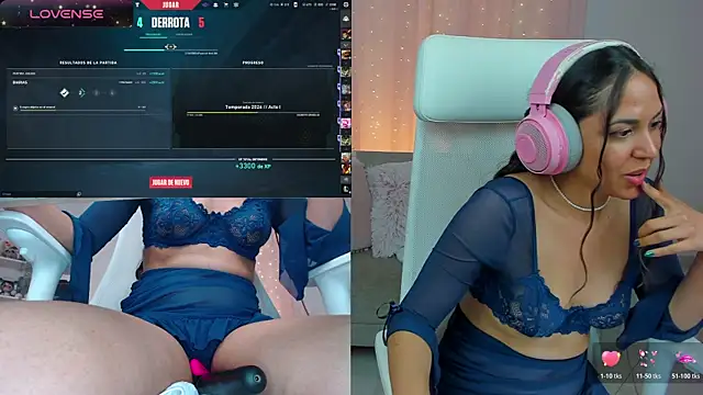 VenusIslove élő XXX-chatje