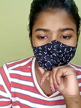 trinasa 在線直播表演