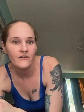 lolabunny9 élő XXX-chatje