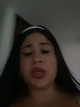 miahkumar Adlı Modelin Canlı XXX Sohbeti