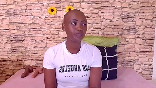 EbonyOlive69 Chat XXX in diretta