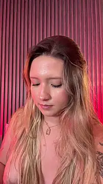 MiaPetit_ live XXX chat