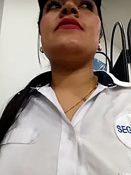 MAYE__13 Live XXX-Chat