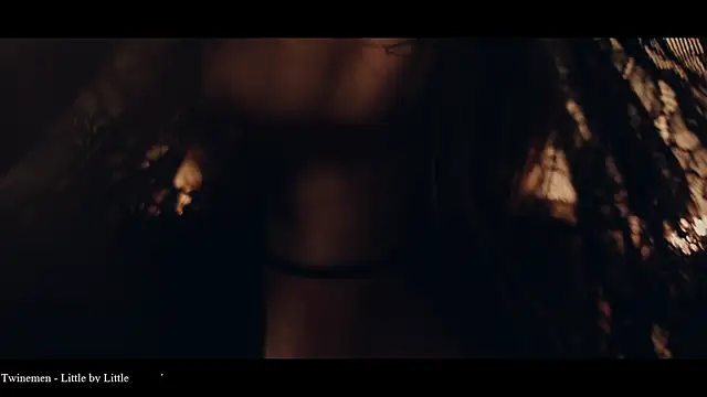 WebCora Adlı Modelin Canlı XXX Sohbeti