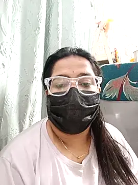 Chat +18 de GangbangCouple ao vivo