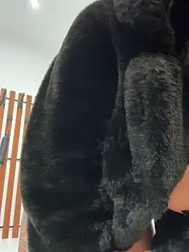 Chatroom XXX en direct de HaileyDiana