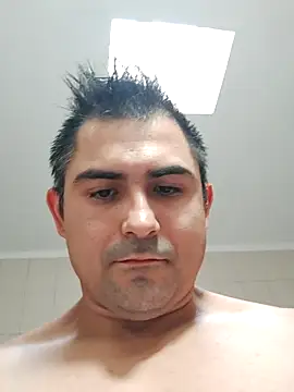 Bradd_32 现场XXX聊天