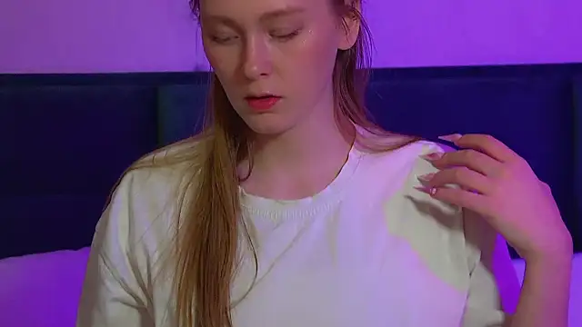 AgataFoxley: απευθείας συνομιλία ΧΧΧ