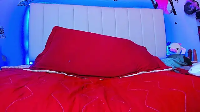 caro_lyne_ live XXX chat