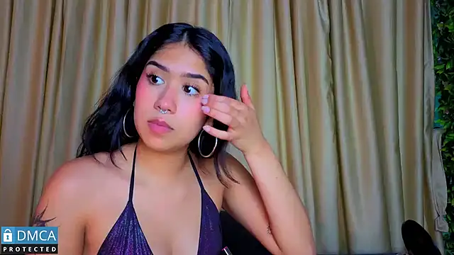 Czat XXX na żywo – sofia_sstonee_