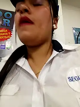 MAYE__13 – Live XXX-chat