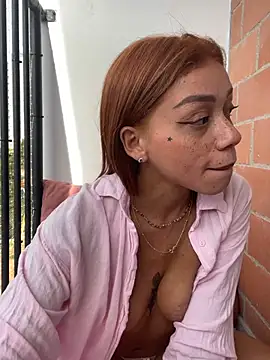 Sassha_ferrer Chat XXX in diretta