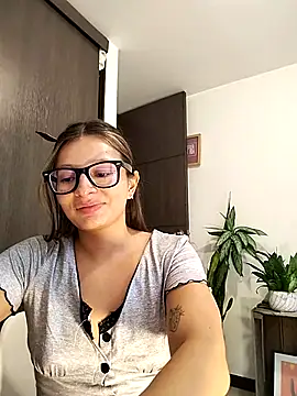 AnnySanz – Live XXX-chat