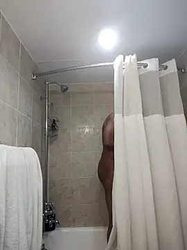 sinnernoir – Kamerová šou