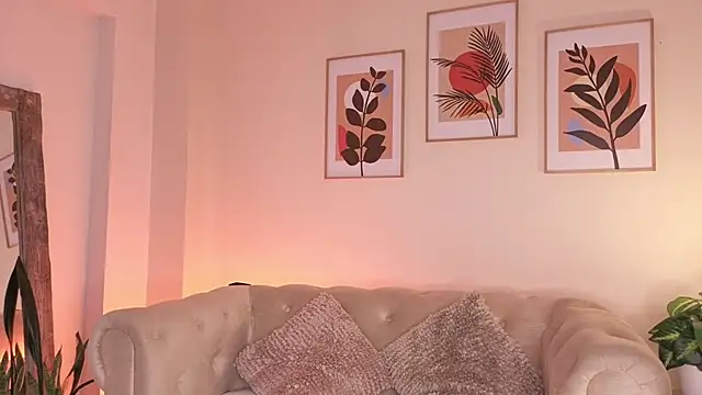 DahianaWalcott লাইভ XXX চ্যাট