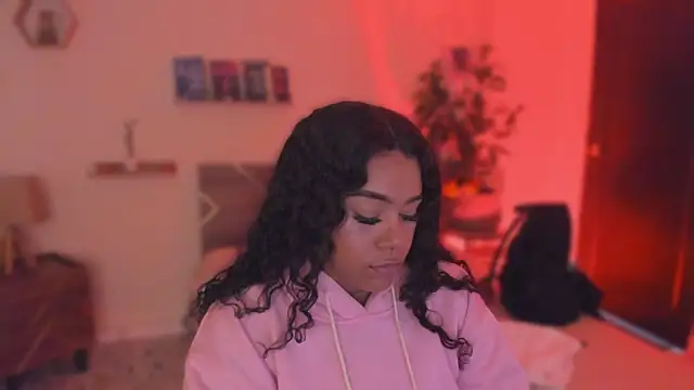 YariRose Live XXX Chat