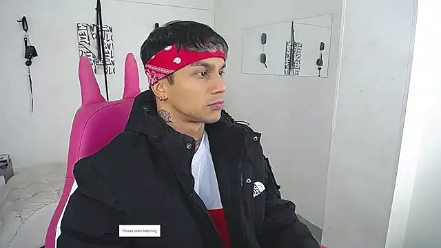 Leonard_Price Show Webcam