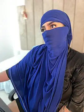 Chat +18 de rashaaa_ ao vivo