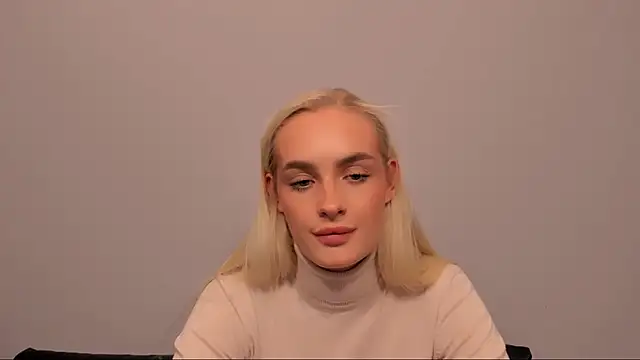 OliviaKisss Adlı Modelin Canlı XXX Sohbeti