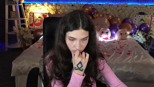 Živý XXX chat BabyFlowerr