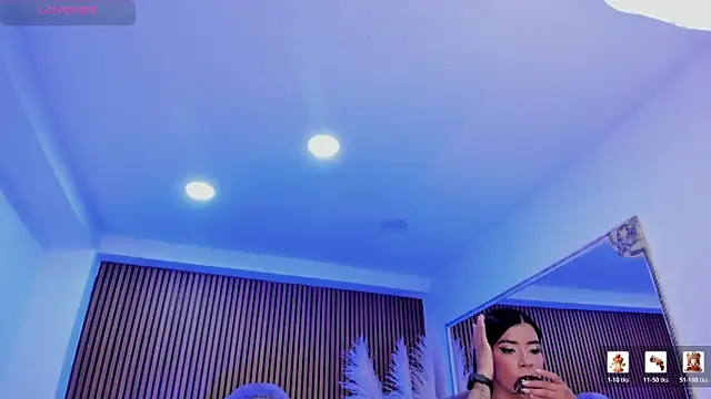 SelenaStonne – Live XXX-chat