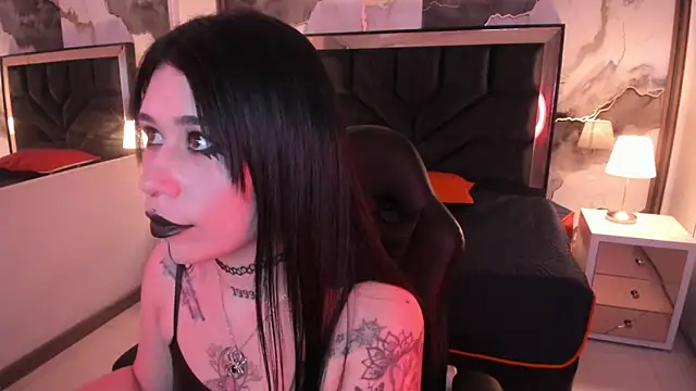 Chatroom XXX en direct de SusanVilla