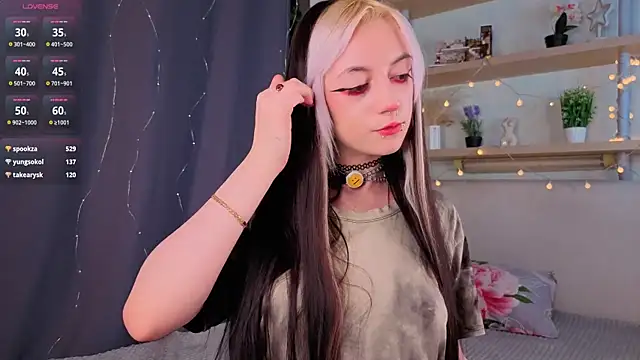 TristaRoht Chat XXX live