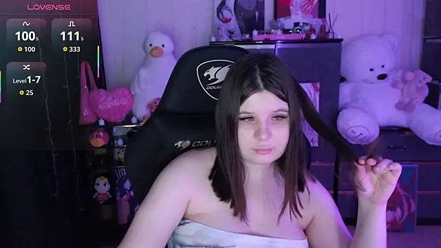 AmyVibess: онлайн-секс-чат