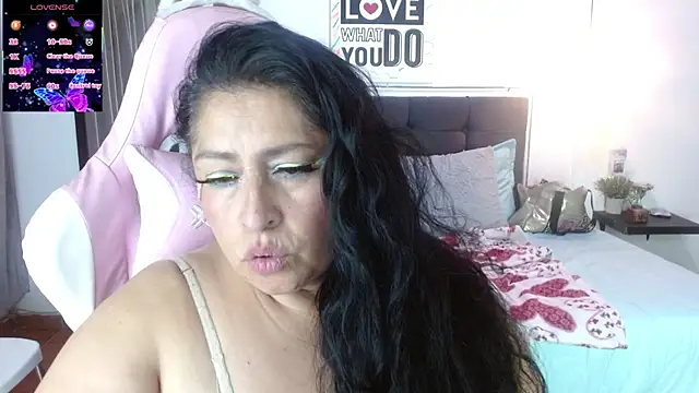 Keyla01_ – Naživo XXX chat