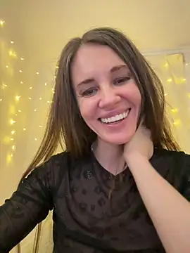 LucieMack: онлайн-секс-чат