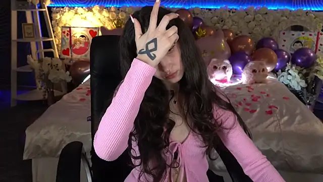 BabyFlowerr's Live XXX Chat