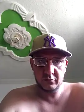 SHARLOT2427 – Naživo XXX chat