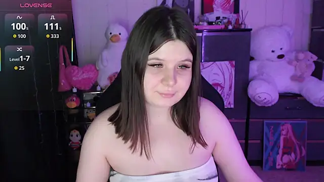 AmyVibess: онлайн-секс-чат