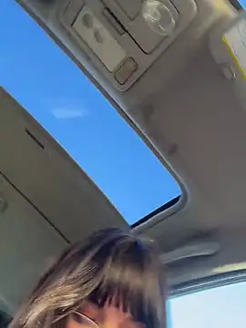 Chat +18 de urpuppymoon ao vivo