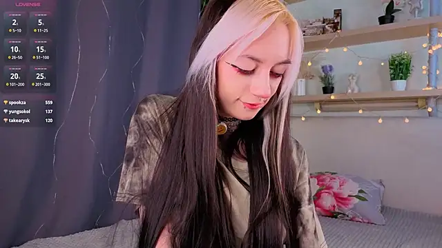 TristaRoht's Live XXX Chat