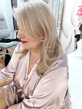 AvrilMillers Chat XXX live