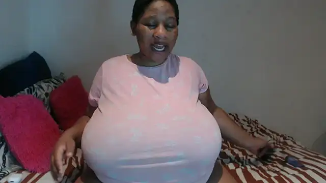 PIXIEBITCHXXX26 Obrolan Langsung XXX