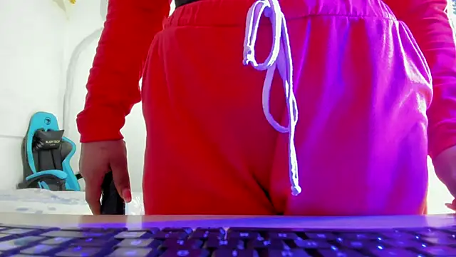 Chat +18 de Lunastar02 ao vivo