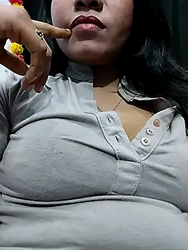 Czat XXX na żywo – Horny_Ishika