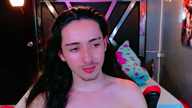 Angelis_Savageのウェブカメラショー