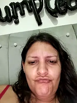 دردشة Mia_Hampton الجنسية المباشرة