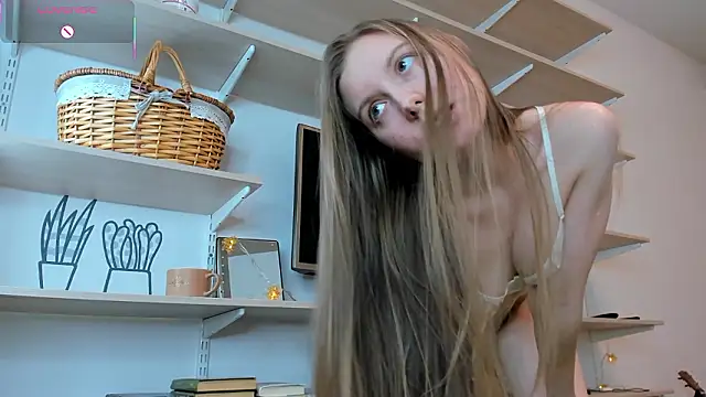 Czat XXX na żywo – Peggy_Beauty