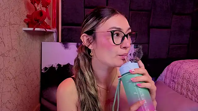 عرض كام Im-Lola