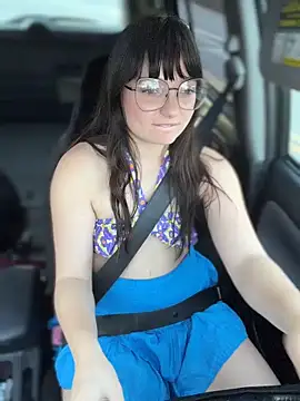 Chat +18 de urpuppymoon ao vivo