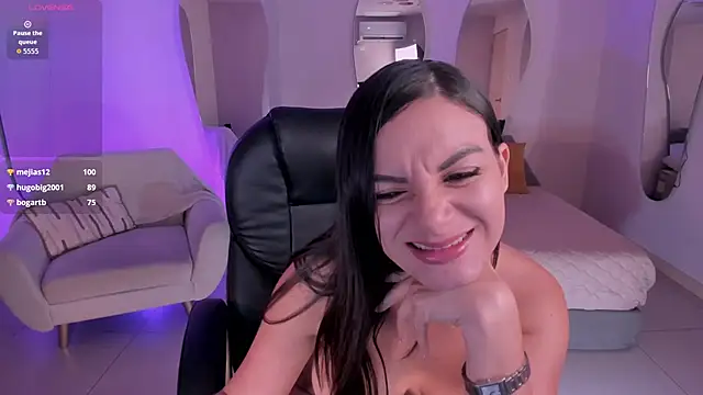 دردشة MorganHicks الجنسية المباشرة